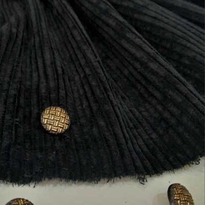 photo_5271703525983458230_y